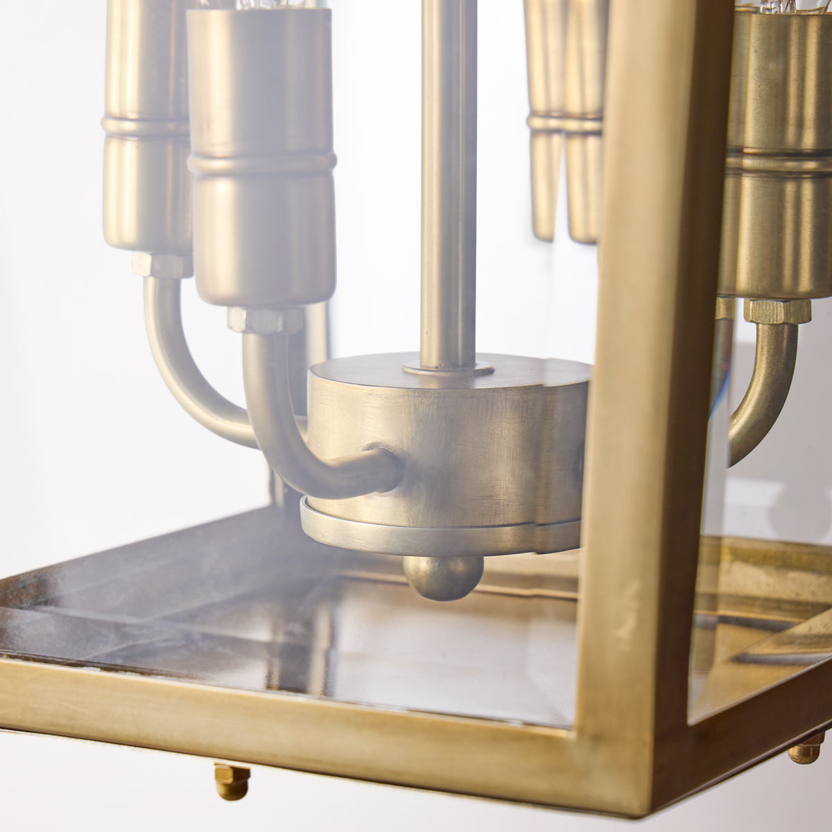 Majorelle pendant in brass