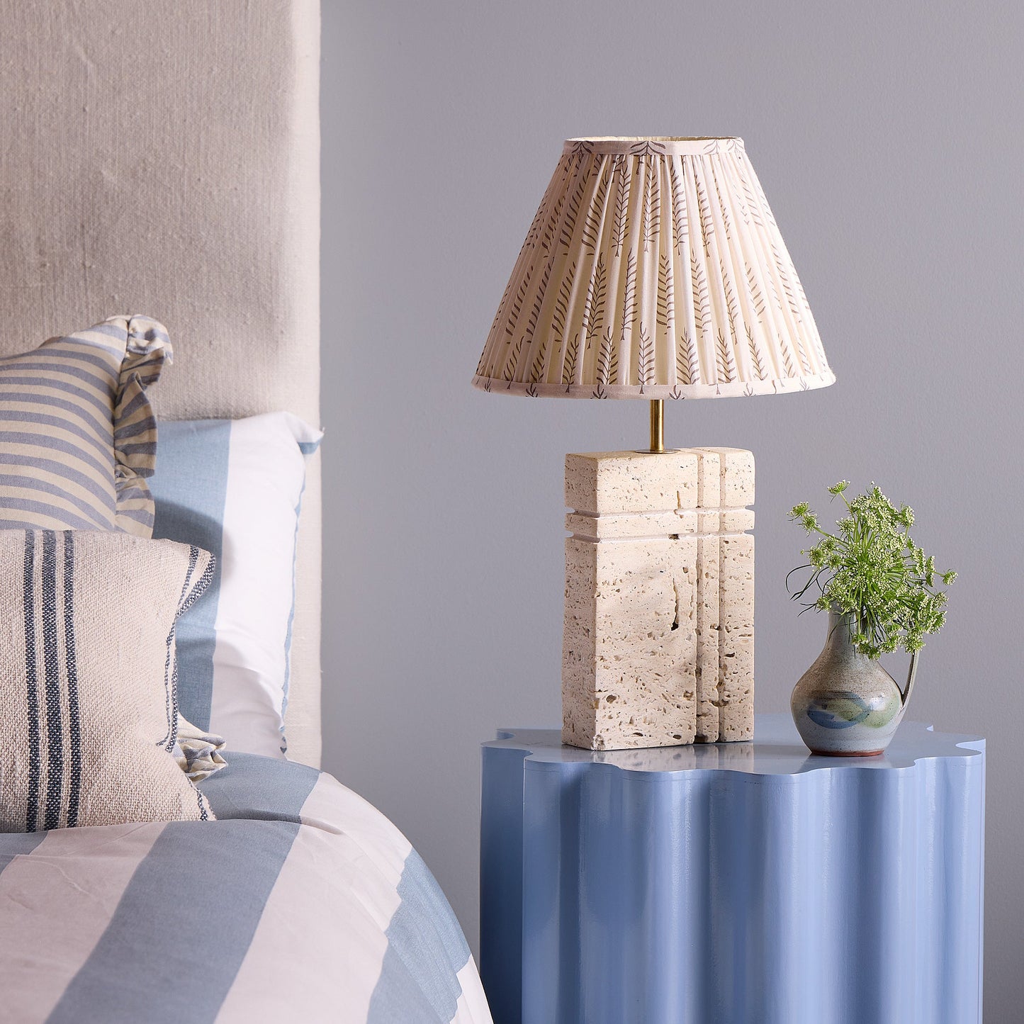 Criss Cross cordless table lamp in natural marble
