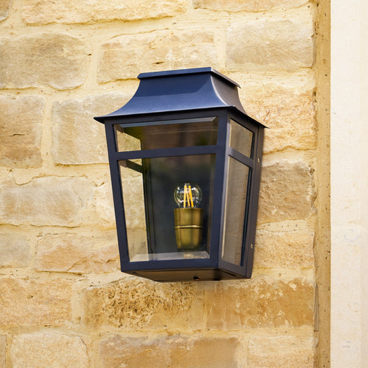 Majorelle wall sconce in blue